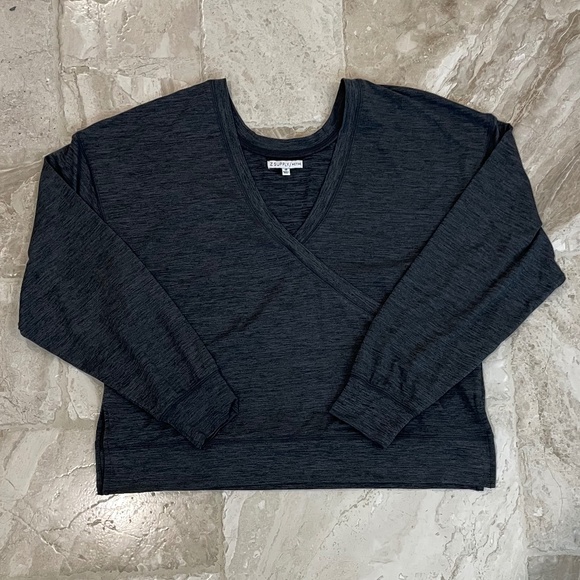 NWT Z Supply Active Grey Reversible Ultra Soft Pullover (Size M) - Picture 5 of 6